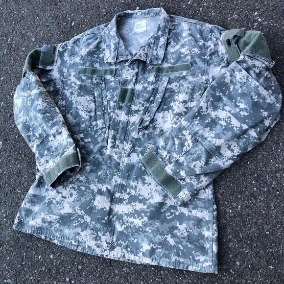 Camo Military Jacket Coat Zip Up. 🪖 - Picture 4 of 4